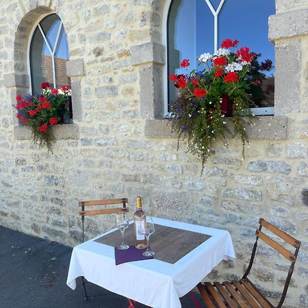 Saint-Martin-de-Varreville Chambre D'Hotes Le Domaine De La Vallee מראה חיצוני תמונה