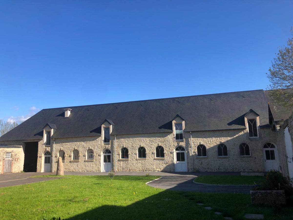 Saint-Martin-de-Varreville Chambre D'Hotes Le Domaine De La Vallee מראה חיצוני תמונה
