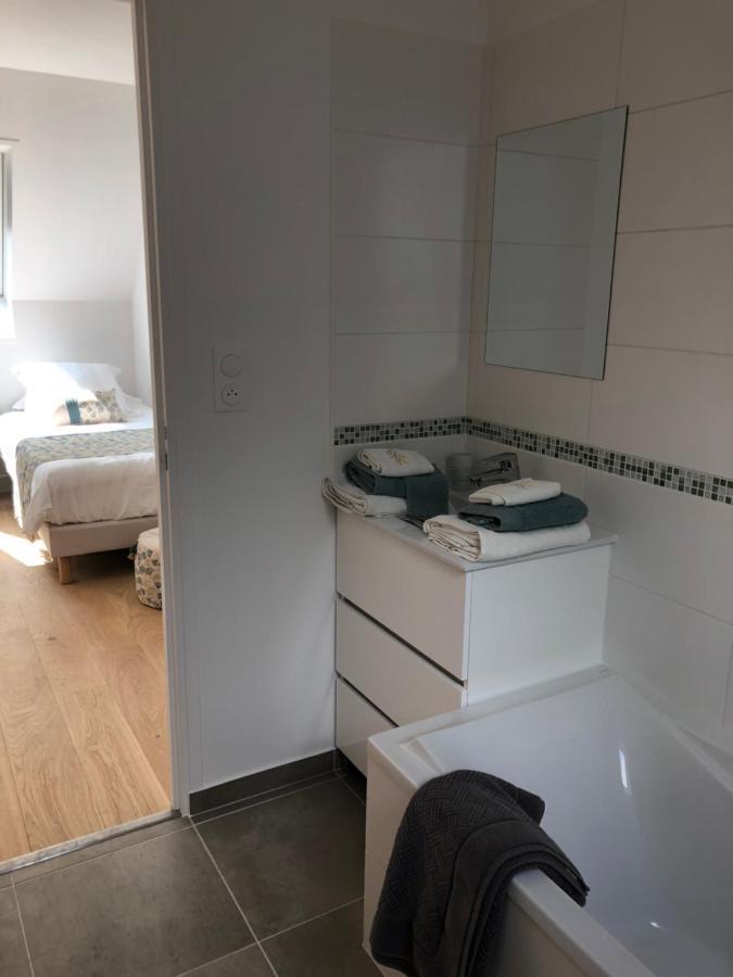 Saint-Martin-de-Varreville Chambre D'Hotes Le Domaine De La Vallee מראה חיצוני תמונה