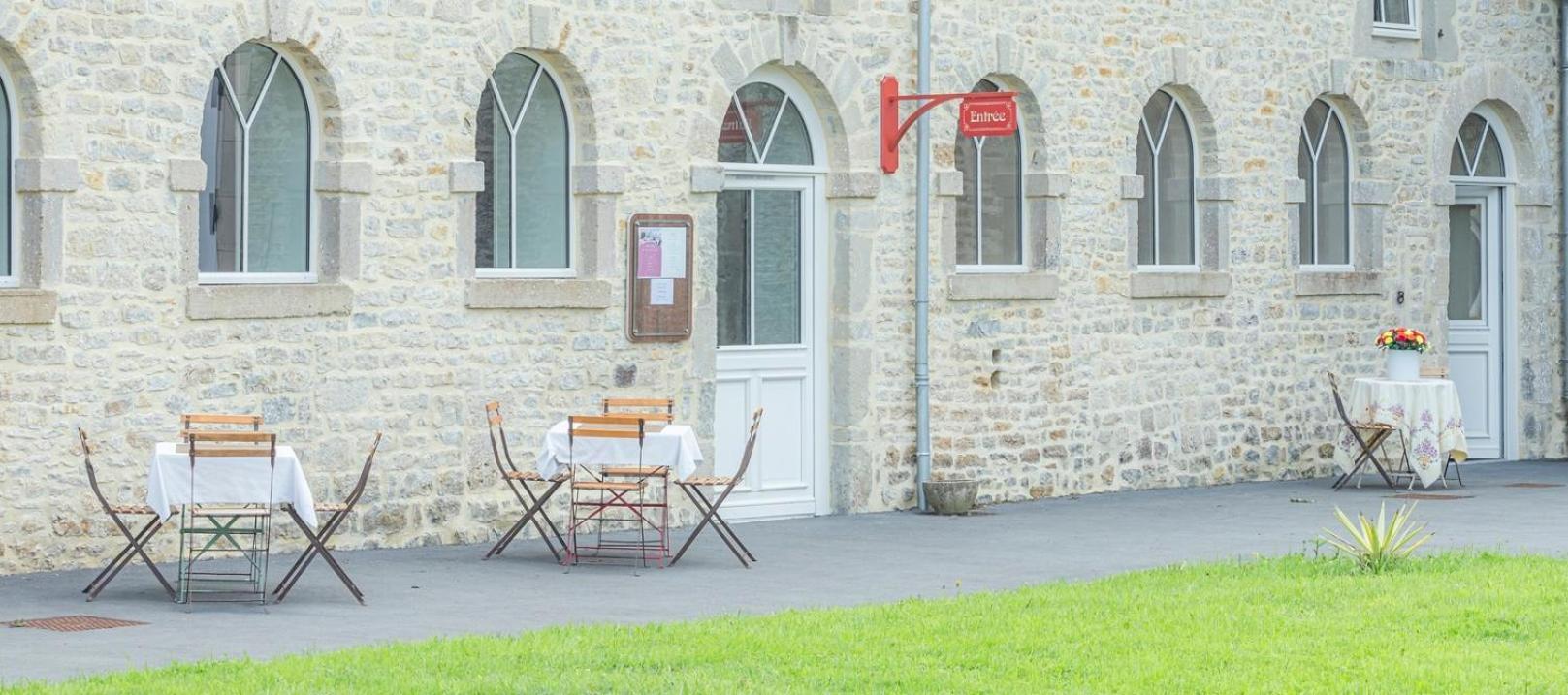 Saint-Martin-de-Varreville Chambre D'Hotes Le Domaine De La Vallee מראה חיצוני תמונה
