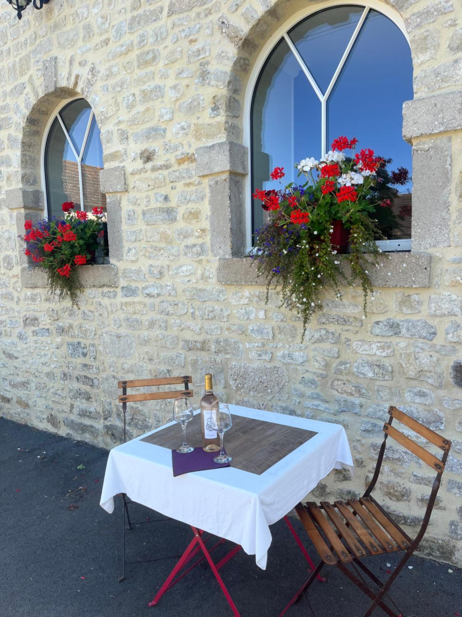 Saint-Martin-de-Varreville Chambre D'Hotes Le Domaine De La Vallee מראה חיצוני תמונה